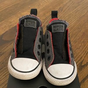 Toddler Converse size 6